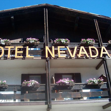 Hotel Nevada Campitello di Fassa Extérieur photo